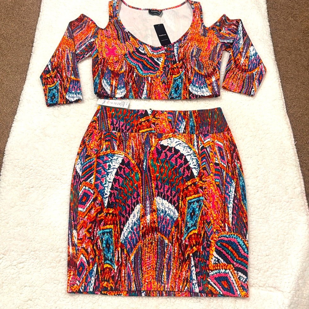 Bebe Skirt set with crop top